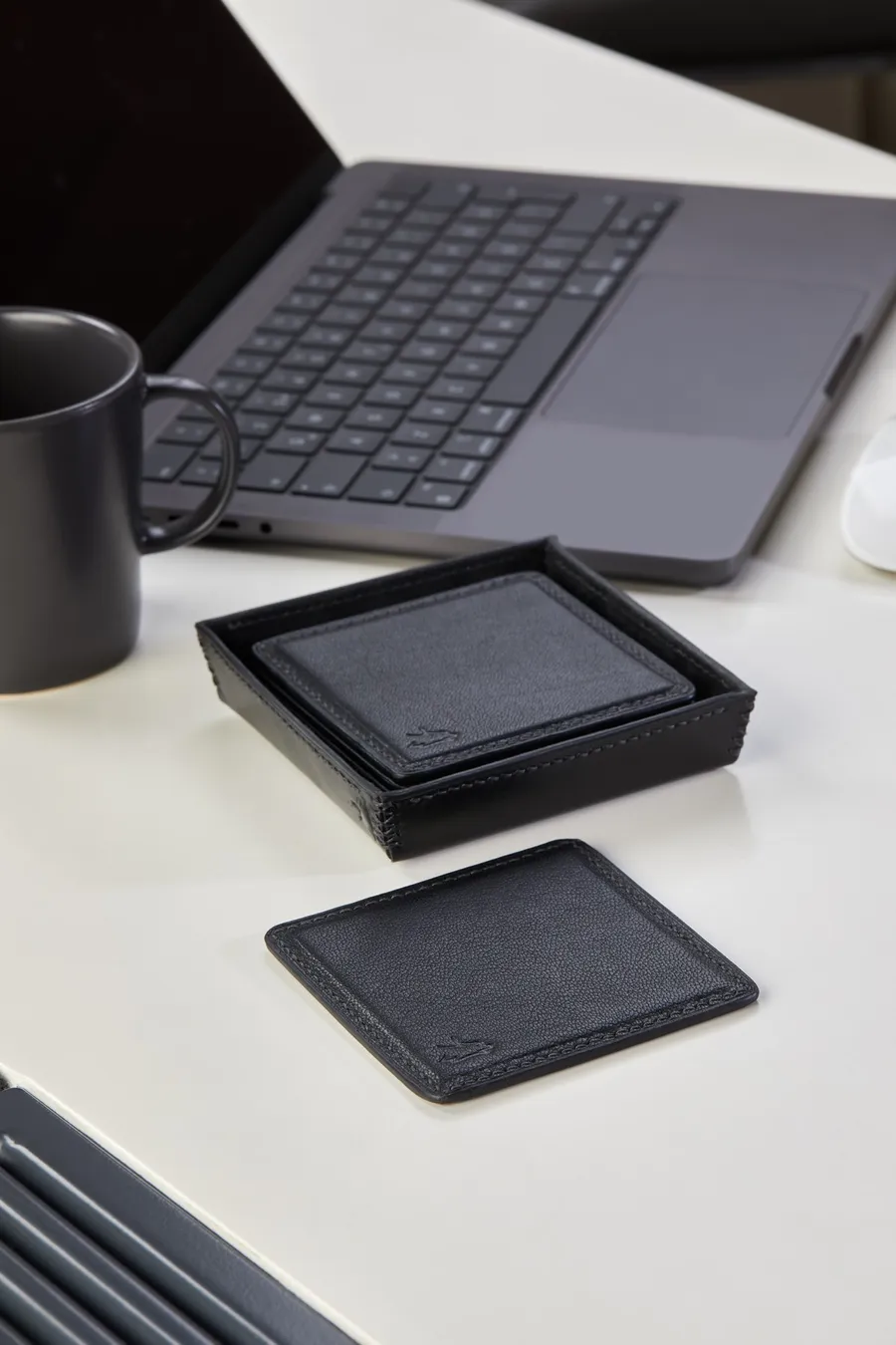 Monte Deri Tepsi ve 6 Adet Bardak Altlığı