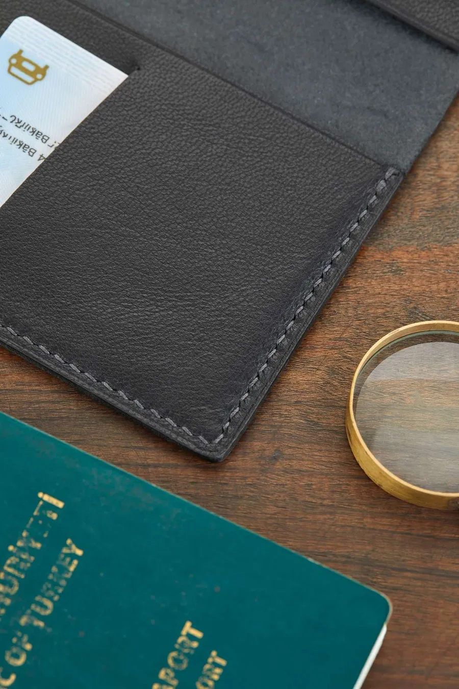 Magnus Deri Pasaport Kılıfı